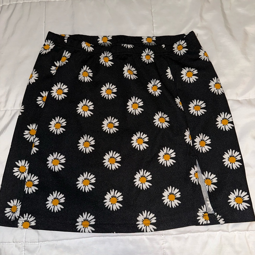 SHEIN Floral skirt